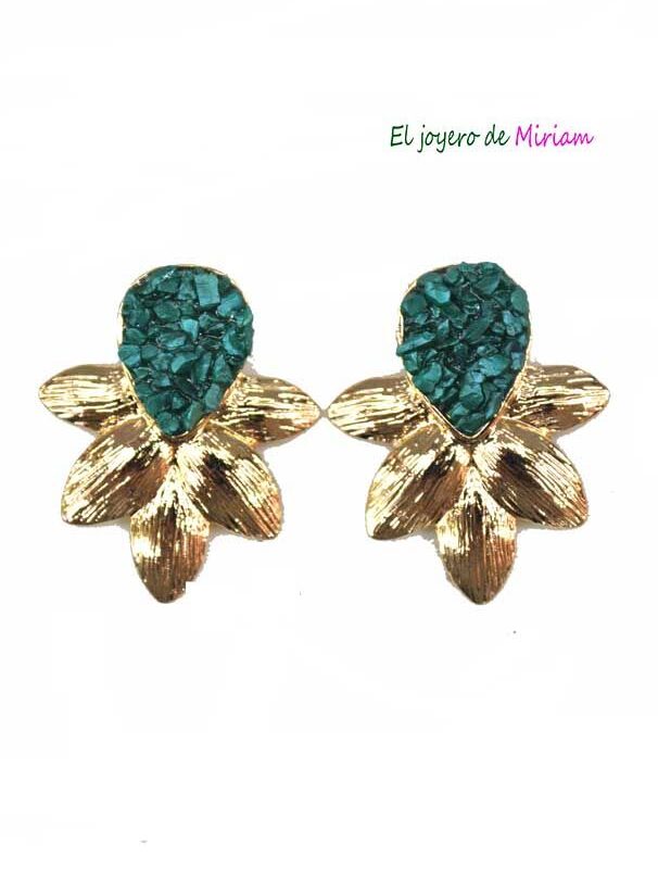 Pendientes verdes piedras