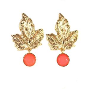 Pendientes naranjas con hojas