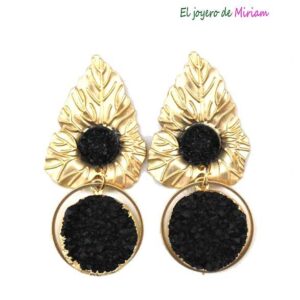 Pendientes negros hojas