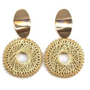 Pendientes dorados redondos