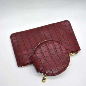 Bolso o monedero granate