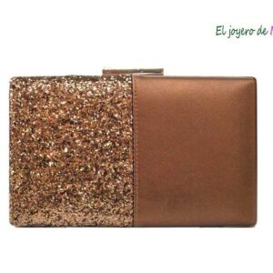 Bolso clutch tono café metalizado