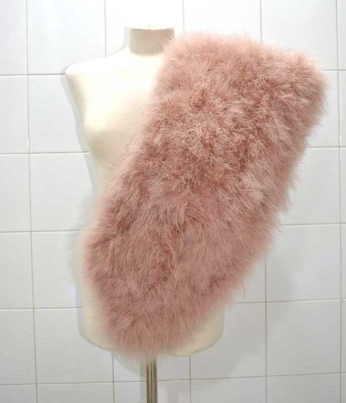 Estola de hombro rosa empolvado