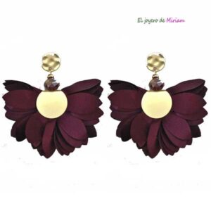 Pendientes granates satinados