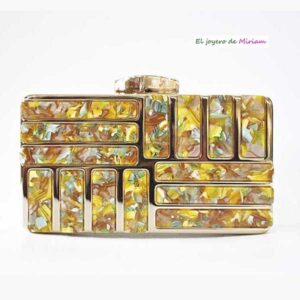 Clutch mostaza nácar