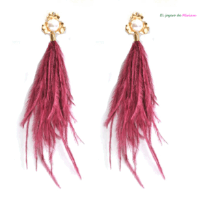 Pendientes plumas burdeos
