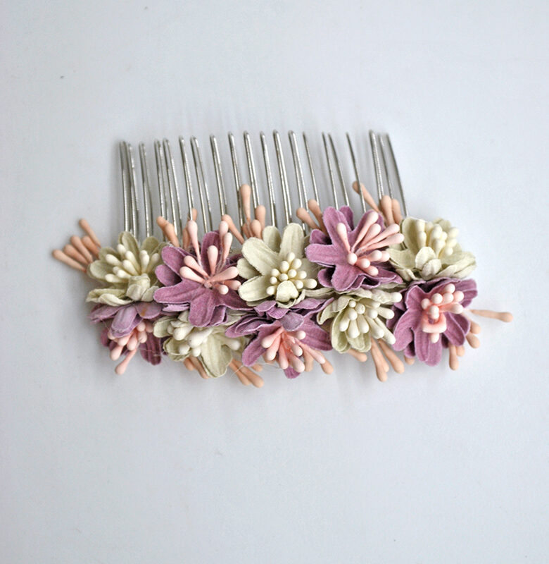 Peineta flores púrpuras