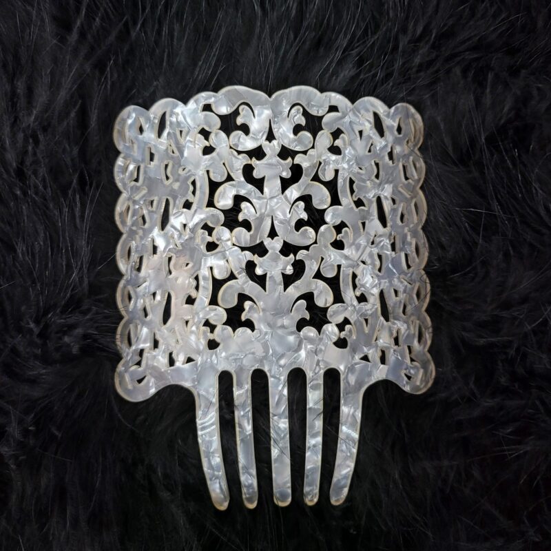 Peineta pequeña nácar