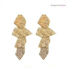 Pendientes dorados irregulares