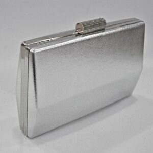 Bolso plateado de fiesta