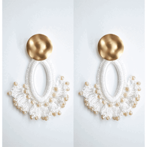Pendientes blancos cuentas