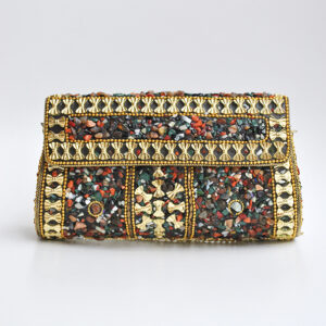 Bolso clutch dorado piedras