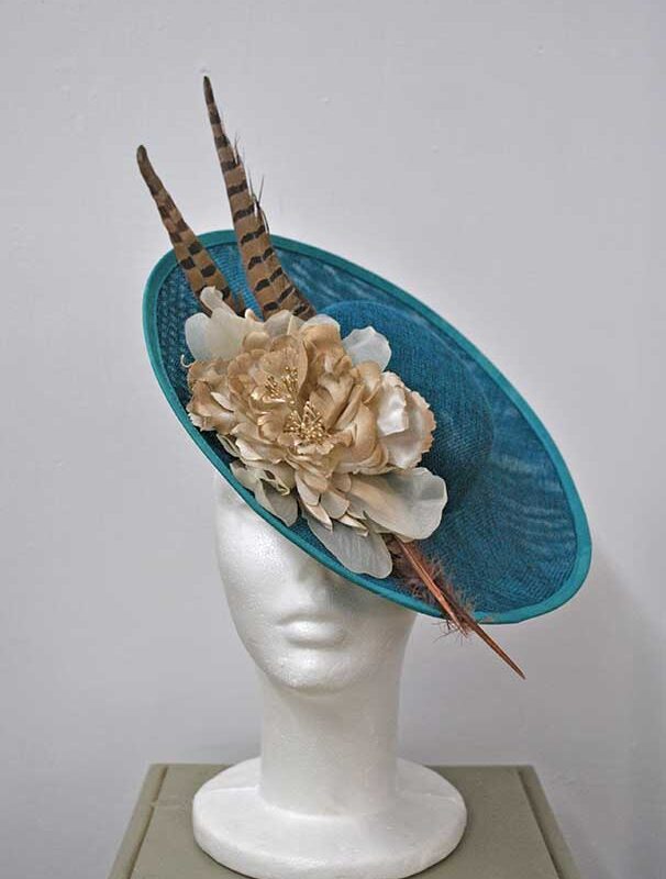 Tocado de fiesta azul petróleo