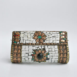 Bolso clutch resina y latón