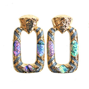 Pendientes lilas nacarados