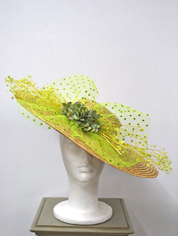 Tocado verde lima paja