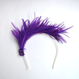 Diadema morada plumas
