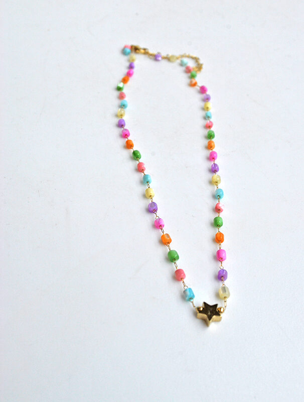 Colgante piedras multicolor