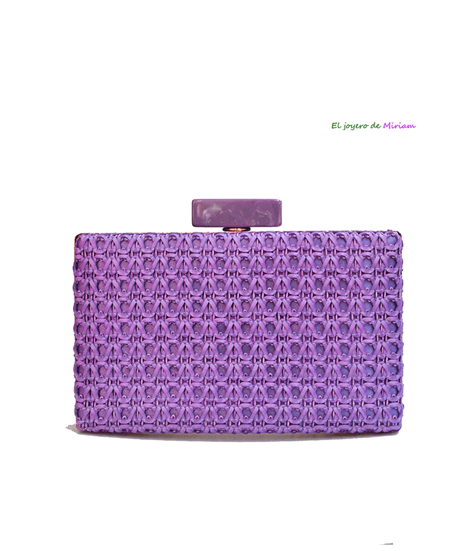 Bolso clutch morado rafia
