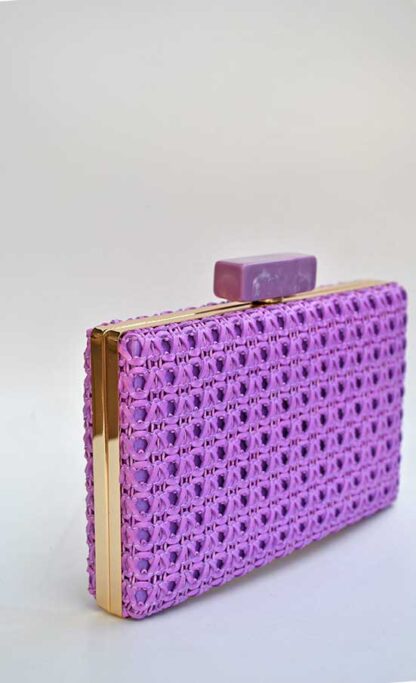 Bolso clutch morado rafia - Imagen 2