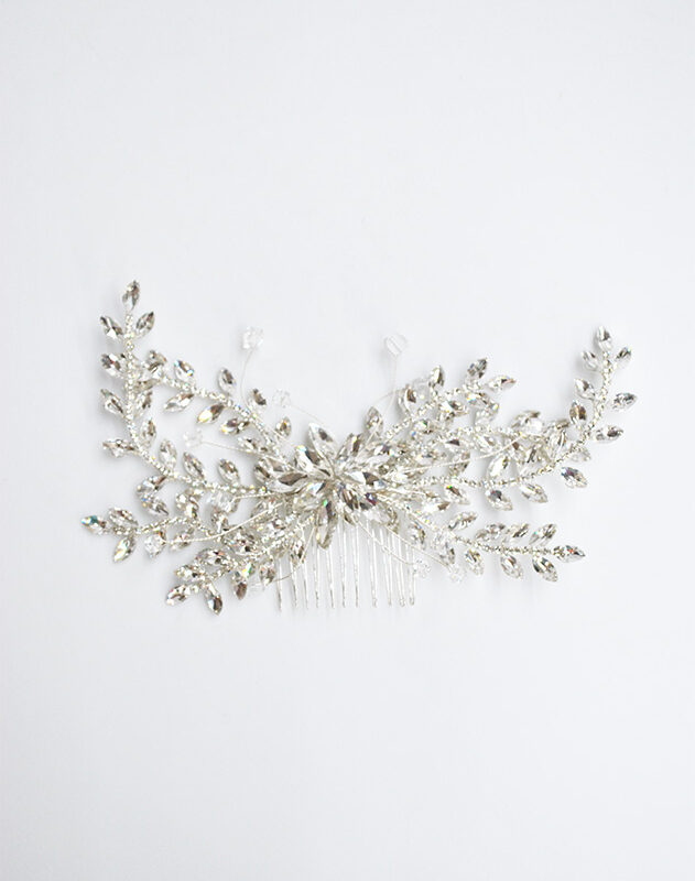 Peineta plateada cristales