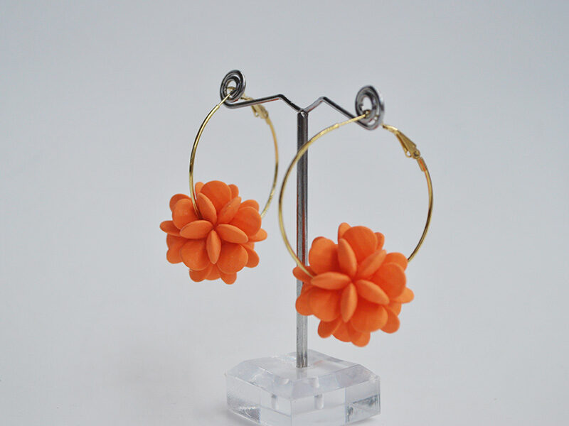 Aros naranjas de acero