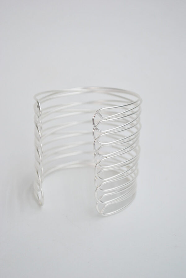 Brazalete plateado tiras - Imagen 2