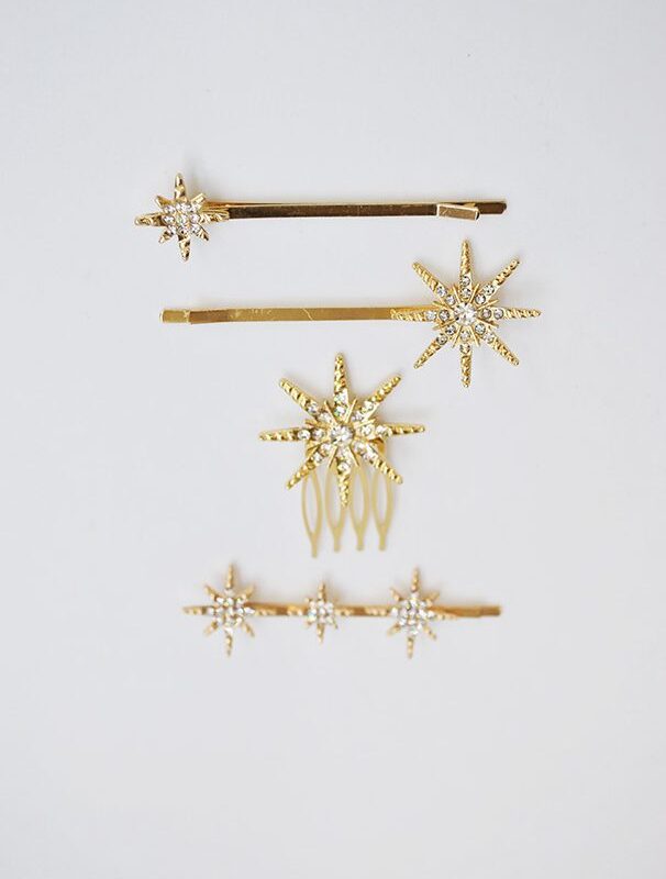 Juego de horquillas y peineta