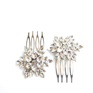 Pareja de peinetas plateadas