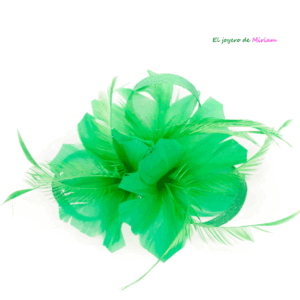 Flor tocado verde hierba