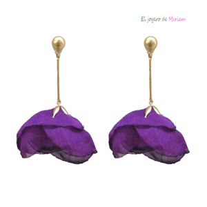 Pendientes morados cardenal pétalos