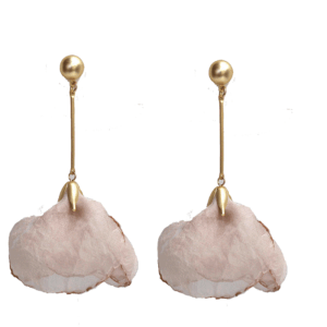 Pendientes pétalos beiges