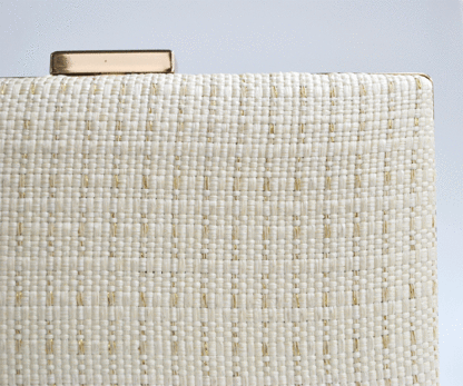 Clutch blanco roto y dorado - Imagen 2