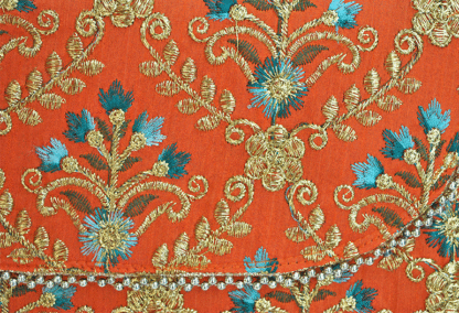 Cartera sobre naranja - Imagen 3