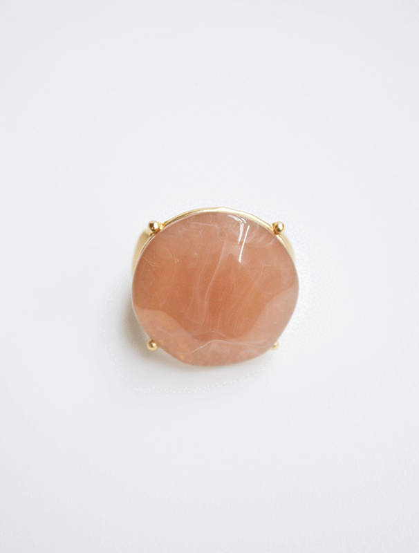 Anillo redondo rosa maquillaje