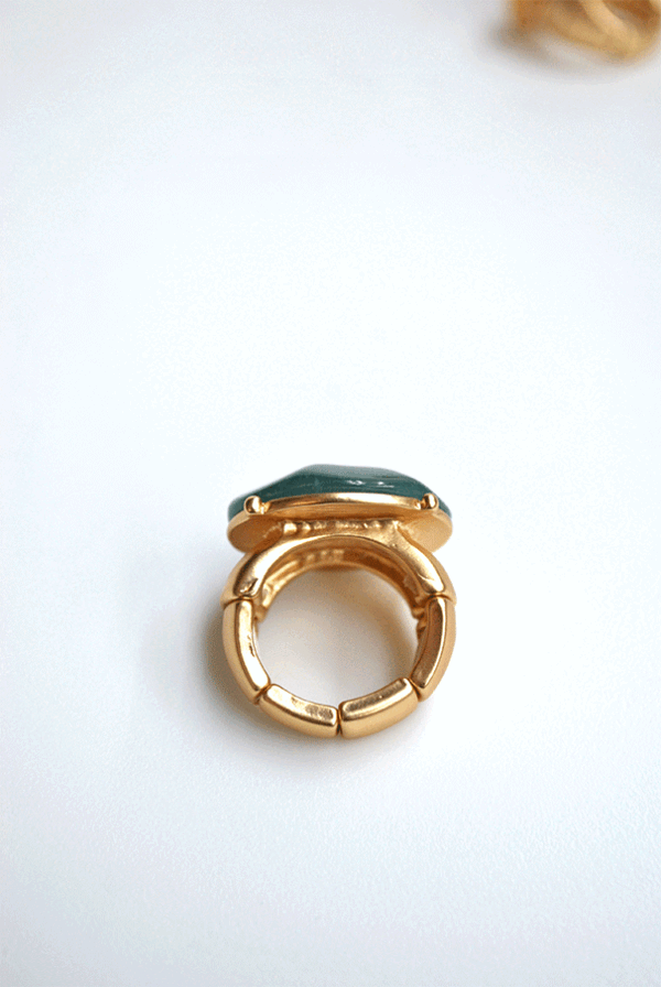 Anillo redondo verde - Imagen 3