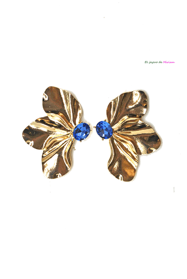 Pendientes dorados y azules