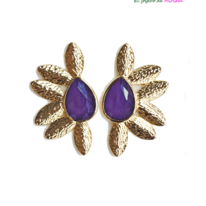 Pendientes morados hojas