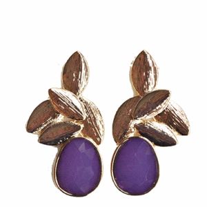 Pendientes morados hojitas