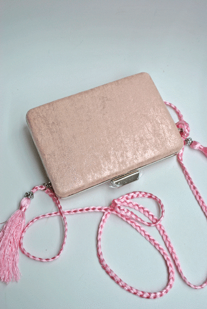 Clutch nude brillo y plata - Imagen 3