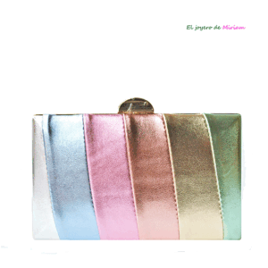 Bolso clutch metalizado rayas