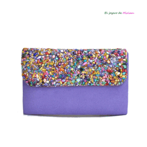 Bolso clutch lila piedras