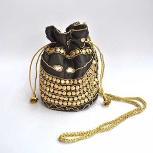 Bombonera marrón de raso