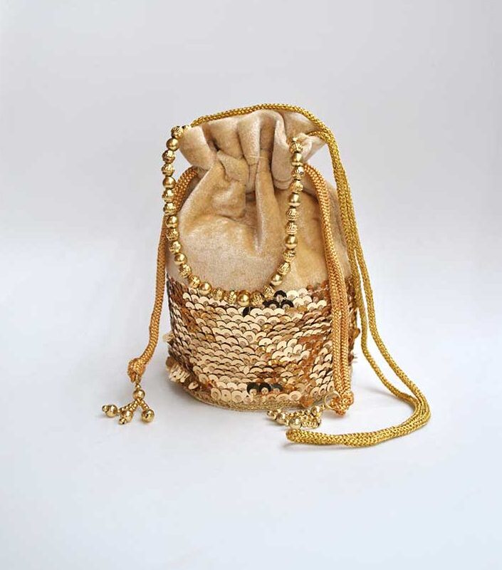 Bombonera beige terciopelo