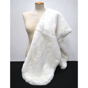Estola blanca de pelo
