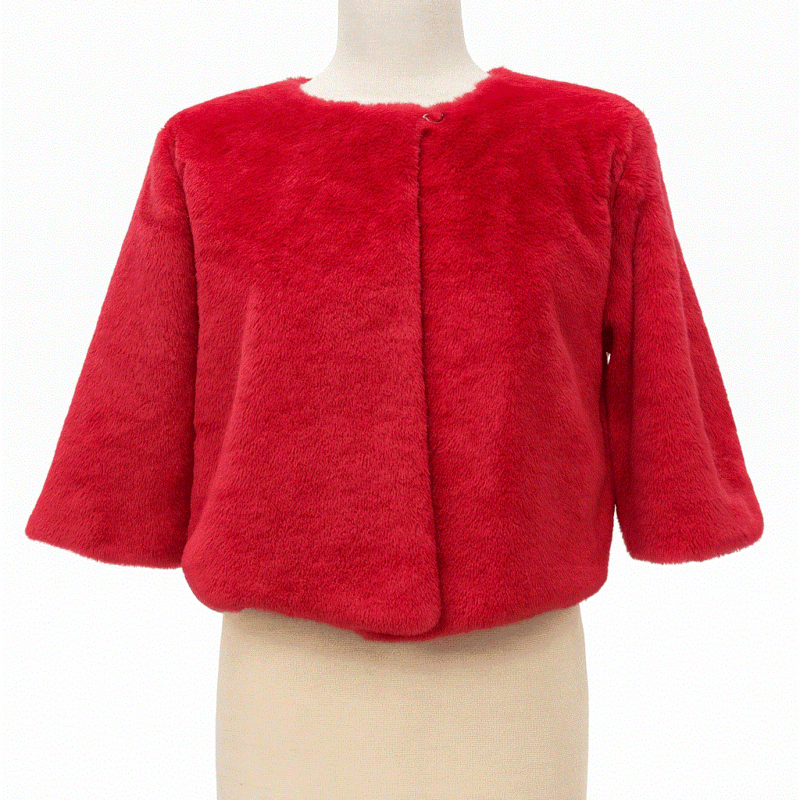 Estola roja o capa de pelo