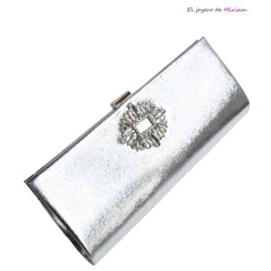 Cartera plateada pedrería