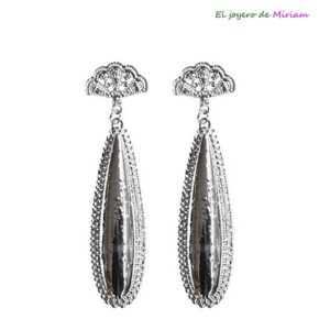 Pendientes plateados flamenca