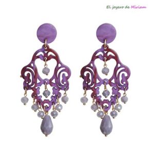 Pendientes lilas flamenca