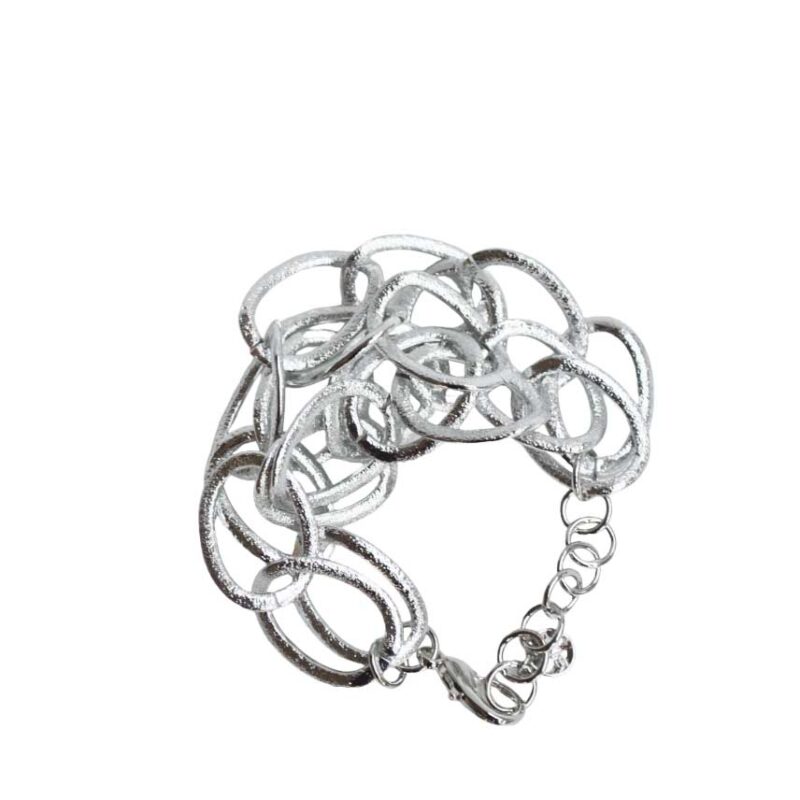 Pulsera plateada eslabones
